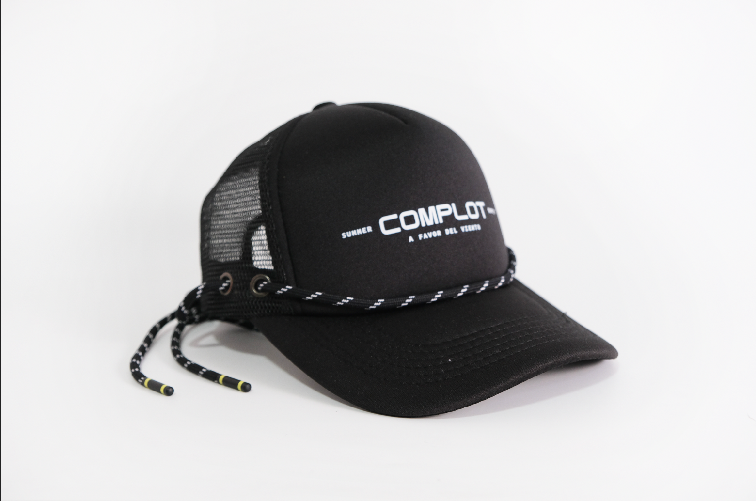Gorra Truker Complot Logo