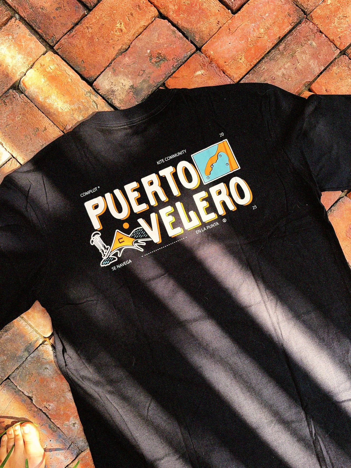 Camiseta Puerto Velero Black